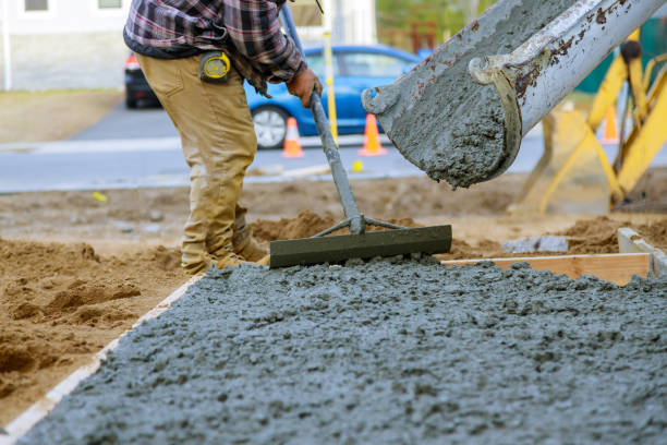 Best Residential Concrete Services  in Baxter, MN